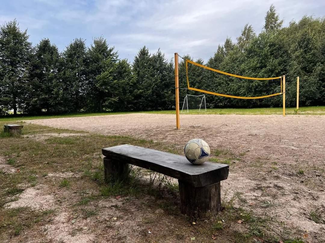 Hotel Viesu Nams “Bauli” Ventspils Exteriér fotografie