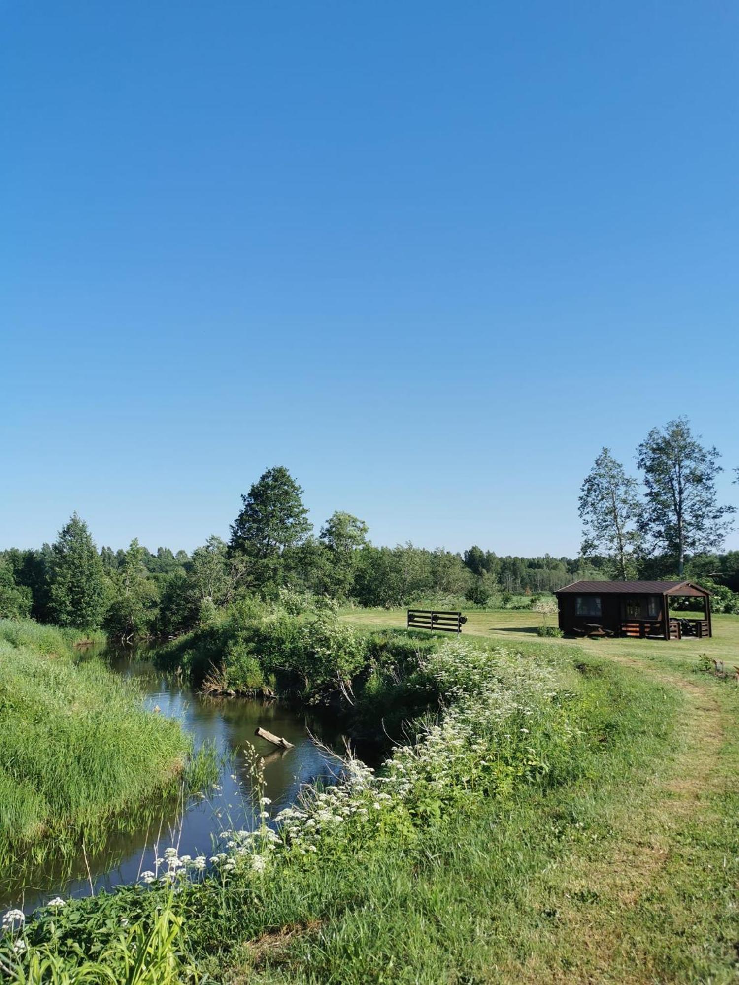 Hotel Viesu Nams “Bauli” Ventspils Exteriér fotografie